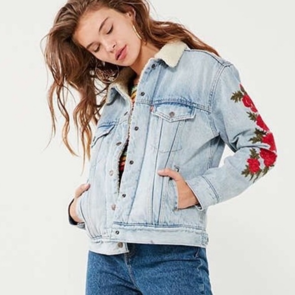 Levi's Ex-Boyfriend Sherpa Trucker Jacket
